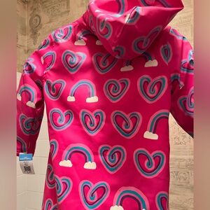 Hatley Girl's Sherpa Lined Splash Jacket w/Rainbows, pockets and hood size 5